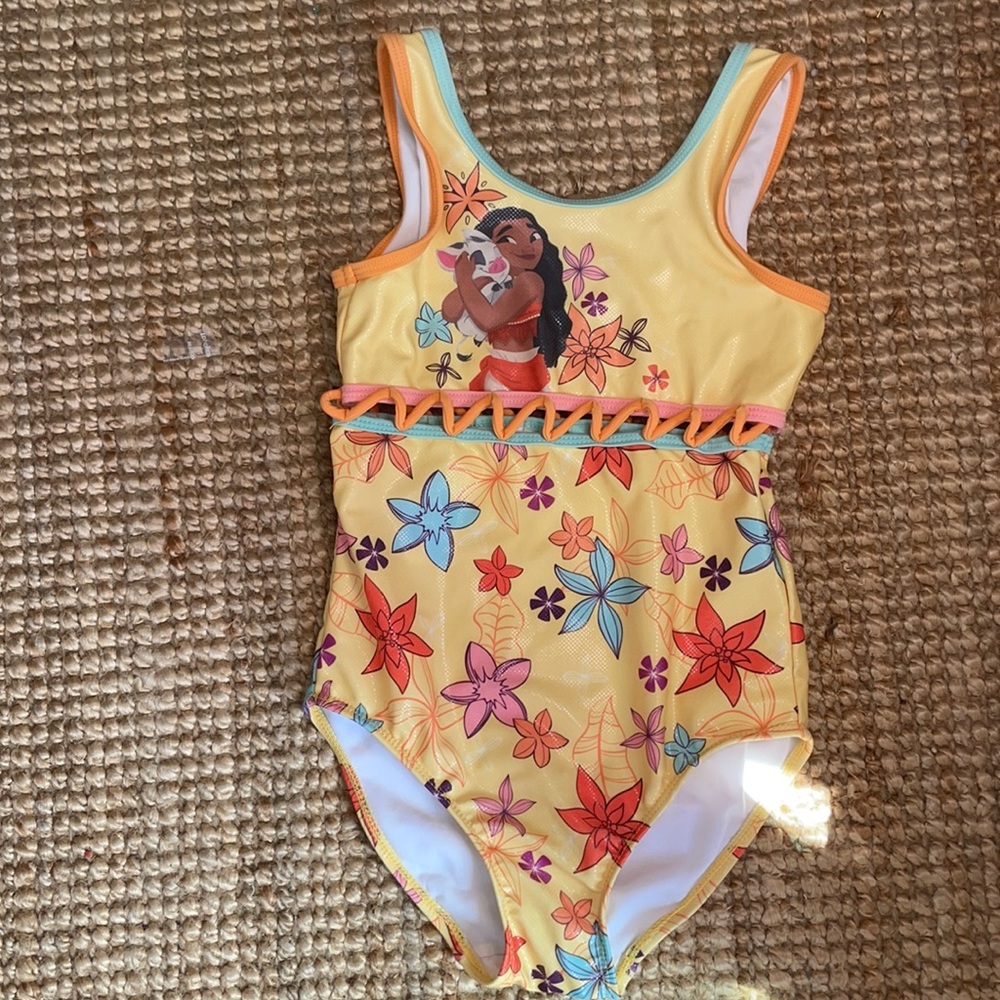 Cute Disney moana swimsuit